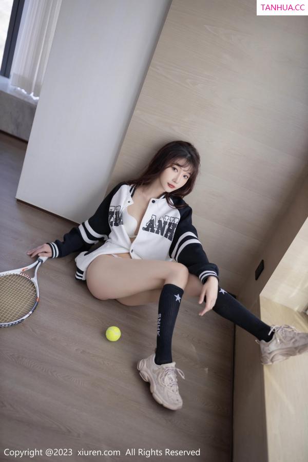 陆萱萱  [XiuRen]高清写真图 2023.06.08 No.6884 陆萱萱 网球美腿第12张图片